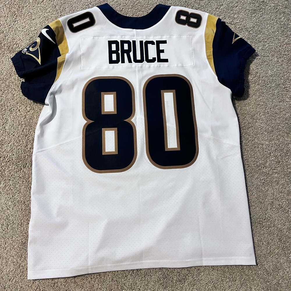 Isaac Bruce NEW jersey